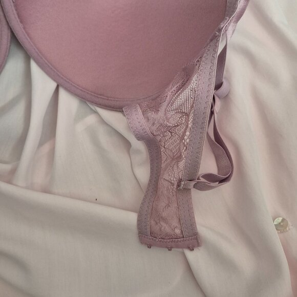 Juicy Couture Lavender Ice Lace Demi Bra 38DD Underwire - Picture 5 of 7